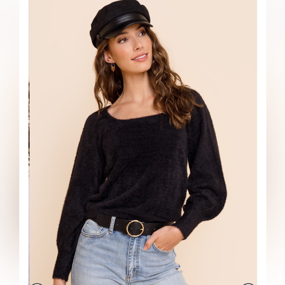 Francesca’s women’s scoop neck black sweater, size medium
